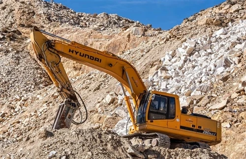 Voksende globale gruveinvesteringer: Hvorfor pålitelige hydrauliske tetninger er kritiske for tun...